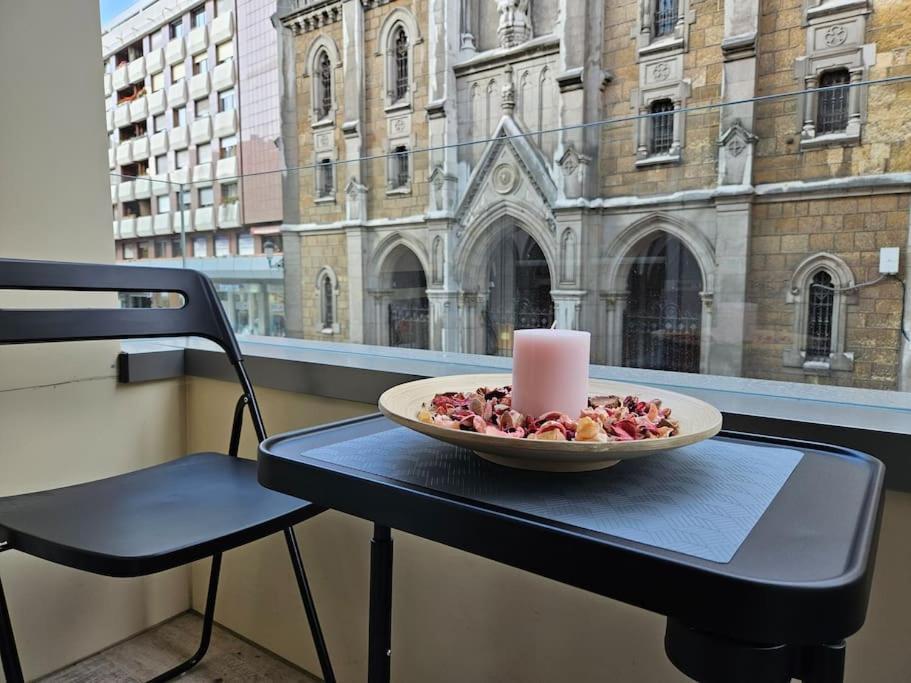 636A Gran Apartamento En Pleno Centro Oviedo Buitenkant foto